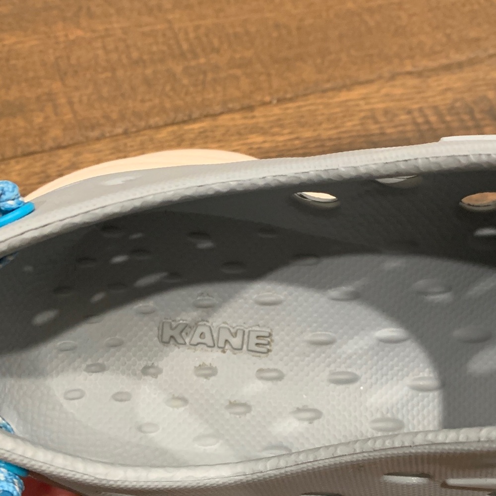 Gray Athletic Slip-On Shoes - Picture 3 of 6